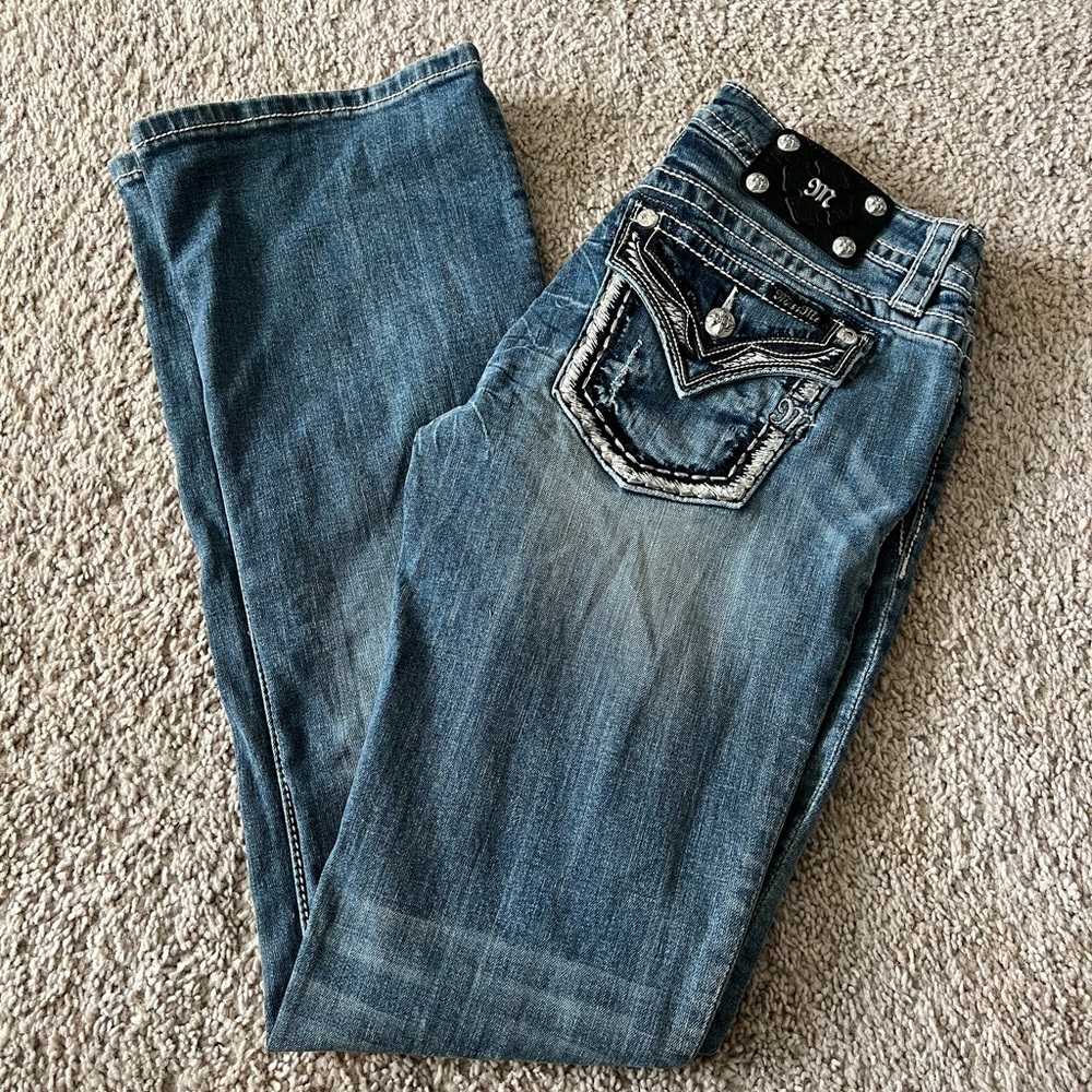 Miss me jeans size 29, signature boot worn a few time still in really good shape